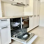 Apartment Ensenanza - Kid Friendly