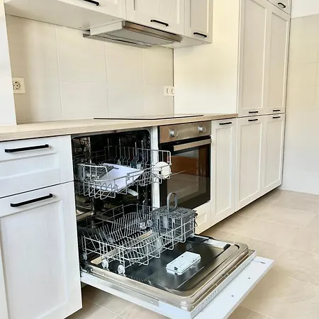 Apartment Ensenanza - Kid Friendly