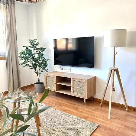 Apartment Ensenanza - Kid Friendly