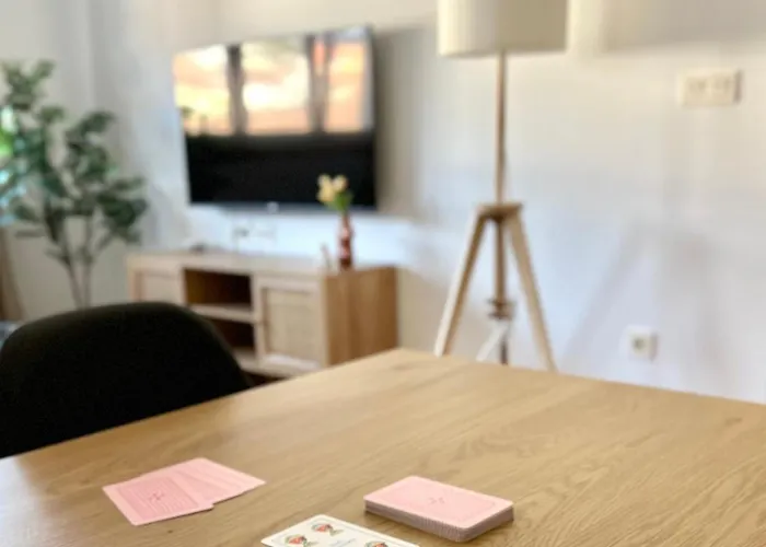 Ensenanza - Kid Friendly * Cangas do Morrazo